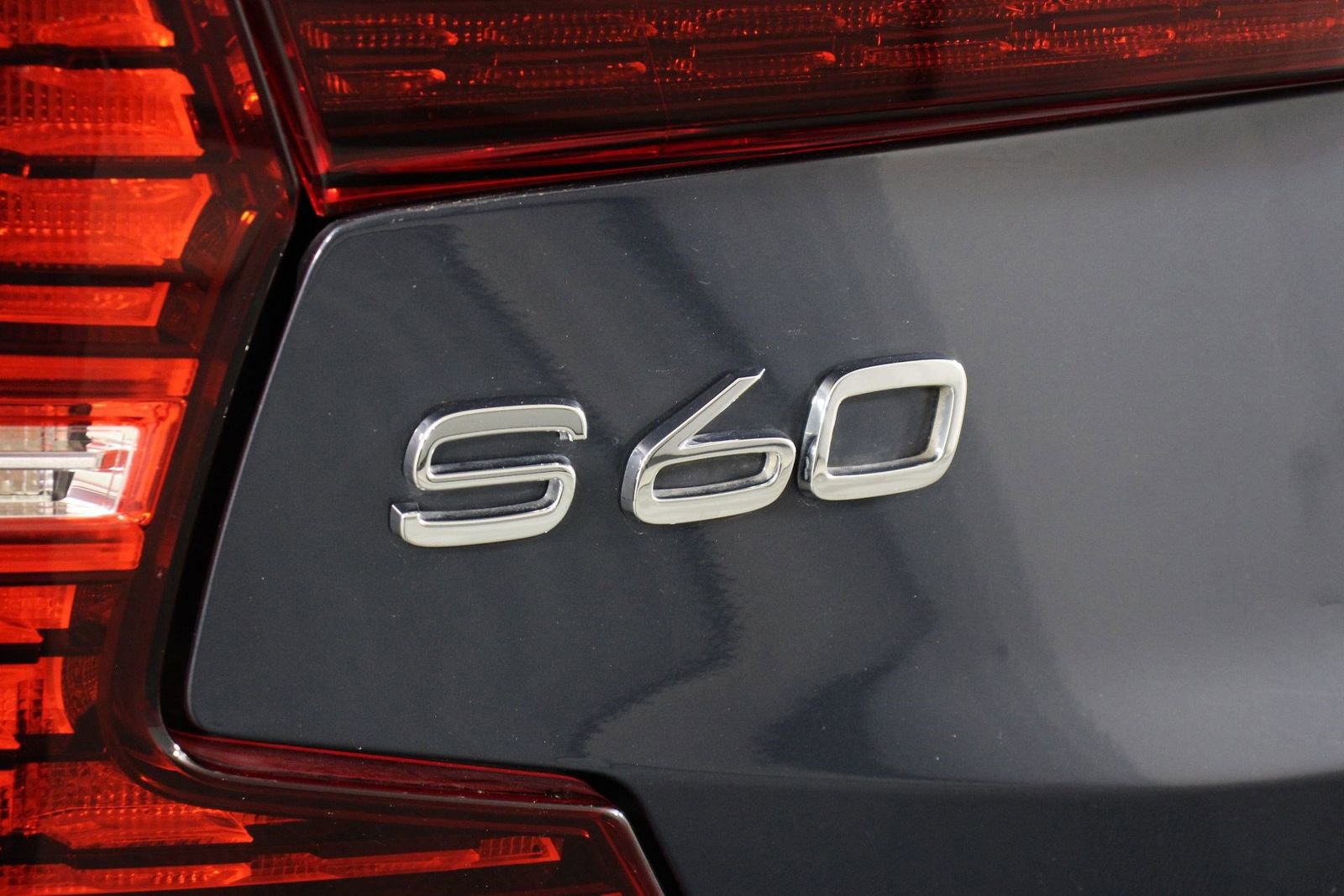 Certified 2023 Volvo S60 B5 Core w/ Climate Package image 19