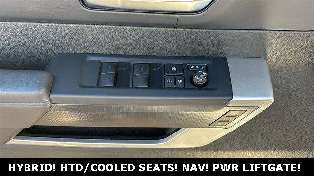 Used 2024 Toyota Sequoia Platinum image 8