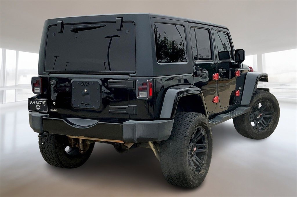 Used 2016 Jeep Wrangler Unlimited Sahara w/ Dual Top Group image 2