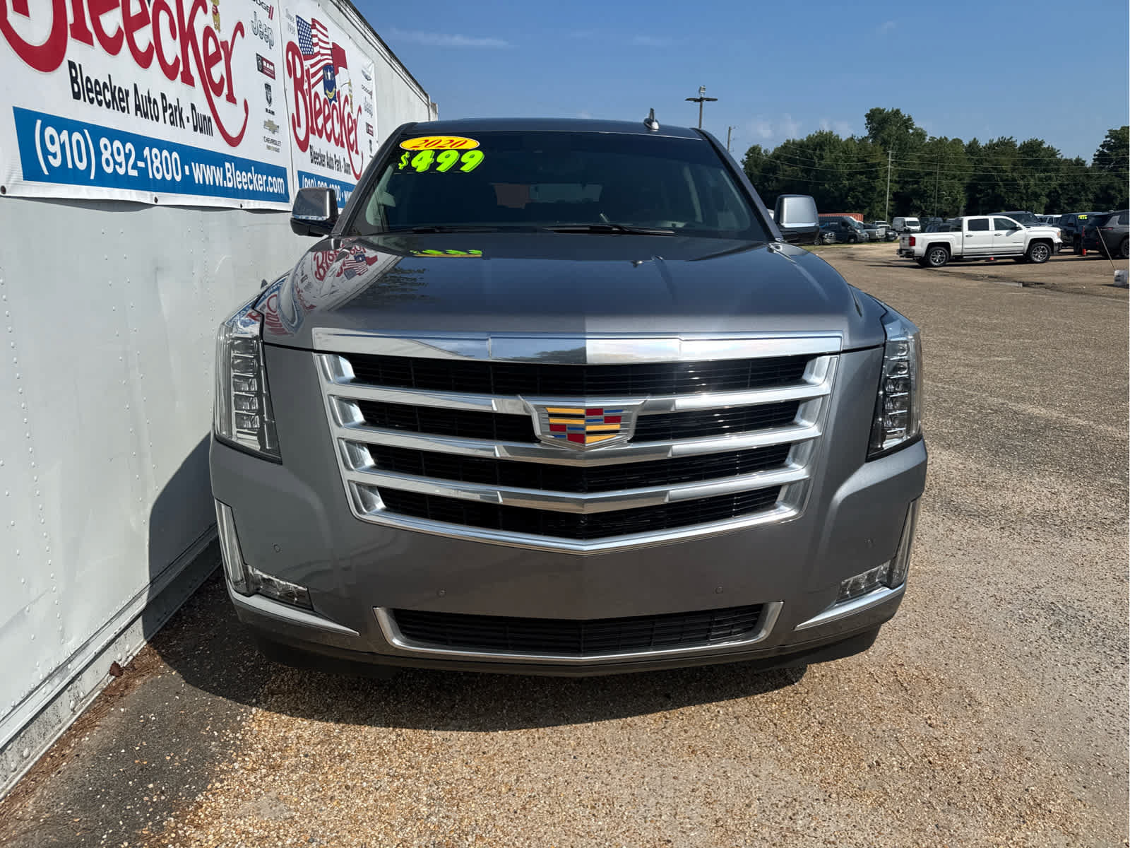 Used 2020 Cadillac Escalade Luxury RWD image 5