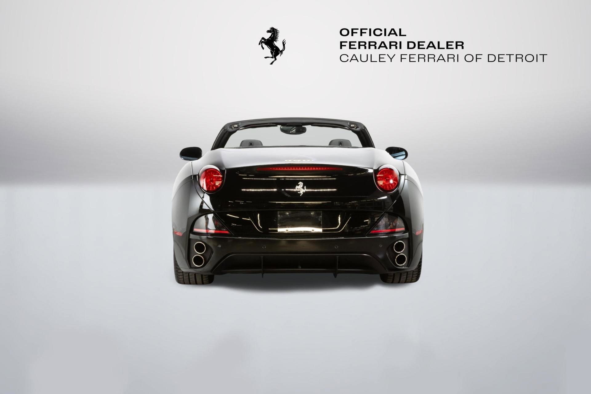 Used 2010 Ferrari California image 6