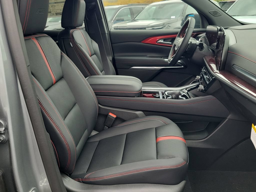 New 2026 Chevrolet Traverse RS FWD image 18