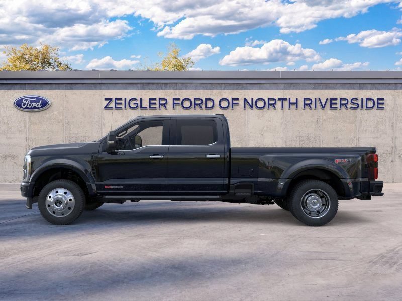 New 2026 Ford F450 Platinum w/ FX4 Off-Road Package AWD/4WD image 3