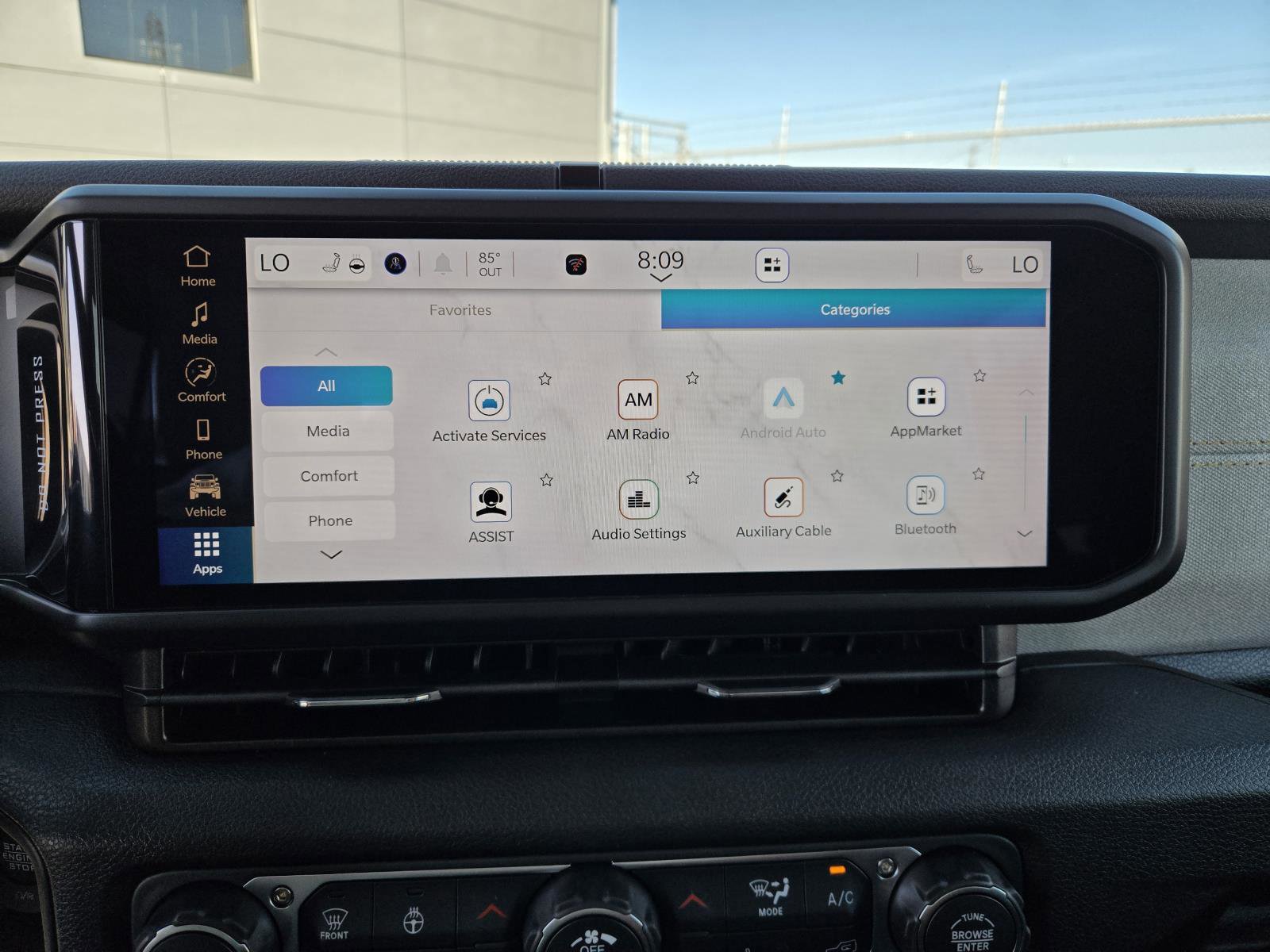 New 2026 Jeep Gladiator Sport image 7