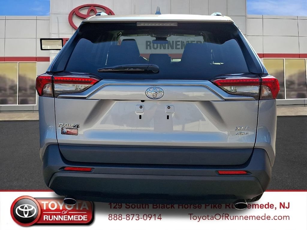 Certified 2025 Toyota RAV4 XLE AWD/4WD image 5