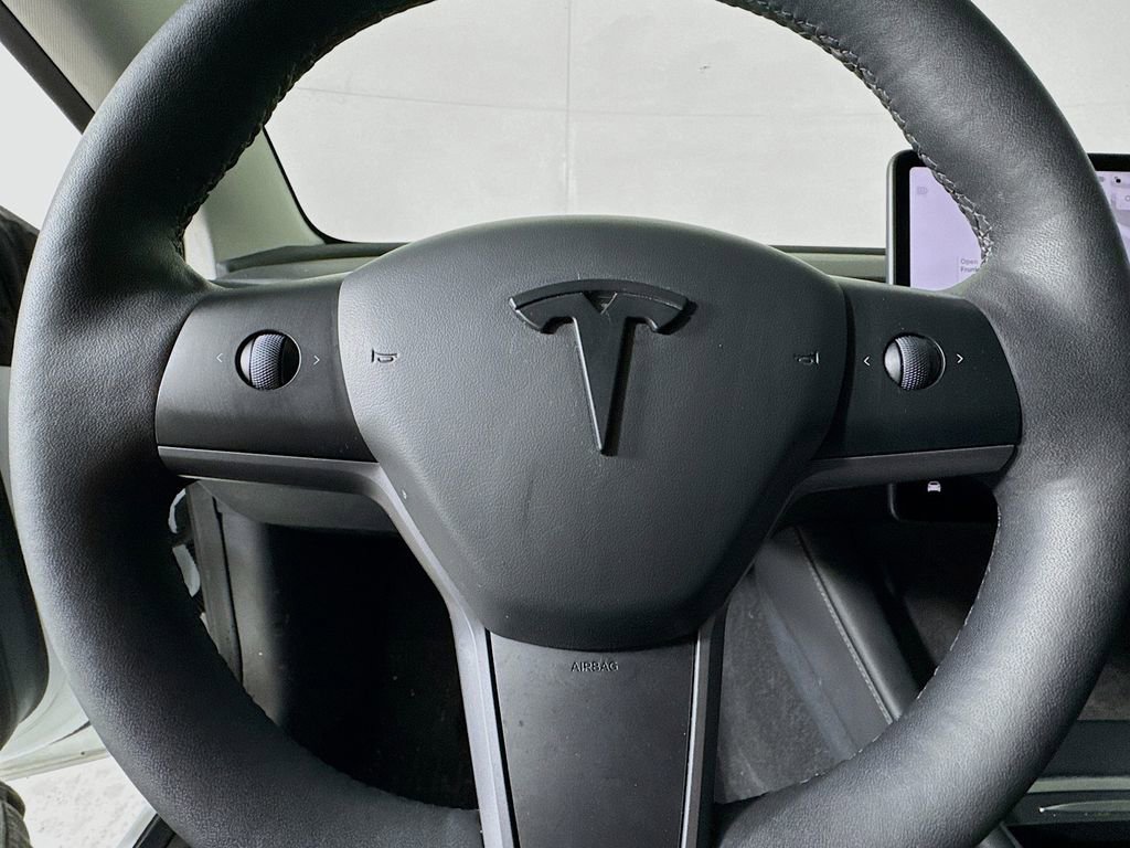 Used 2023 Tesla Model 3 Standard Range image 52