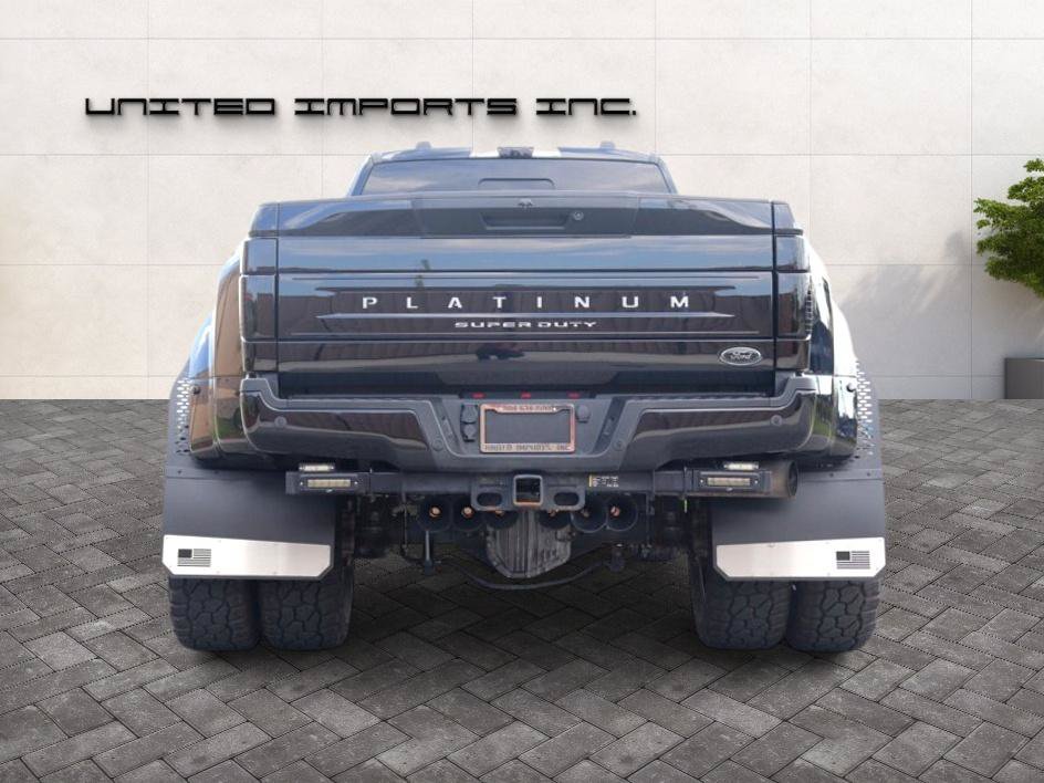Used 2021 Ford F350 Platinum AWD/4WD image 4