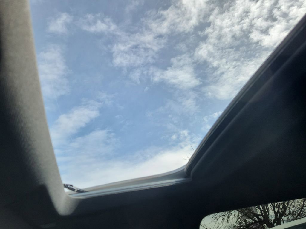 Used 2024 Chevrolet Silverado 2500 High Country w/ Technology Package image 26