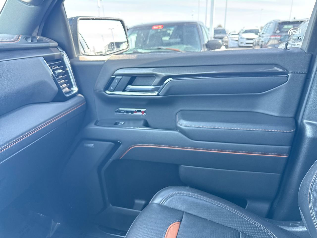 Used 2022 GMC Sierra 1500 AT4 w/ Technology Package image 27