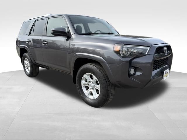 Used 2016 Toyota 4Runner SR5 image 1