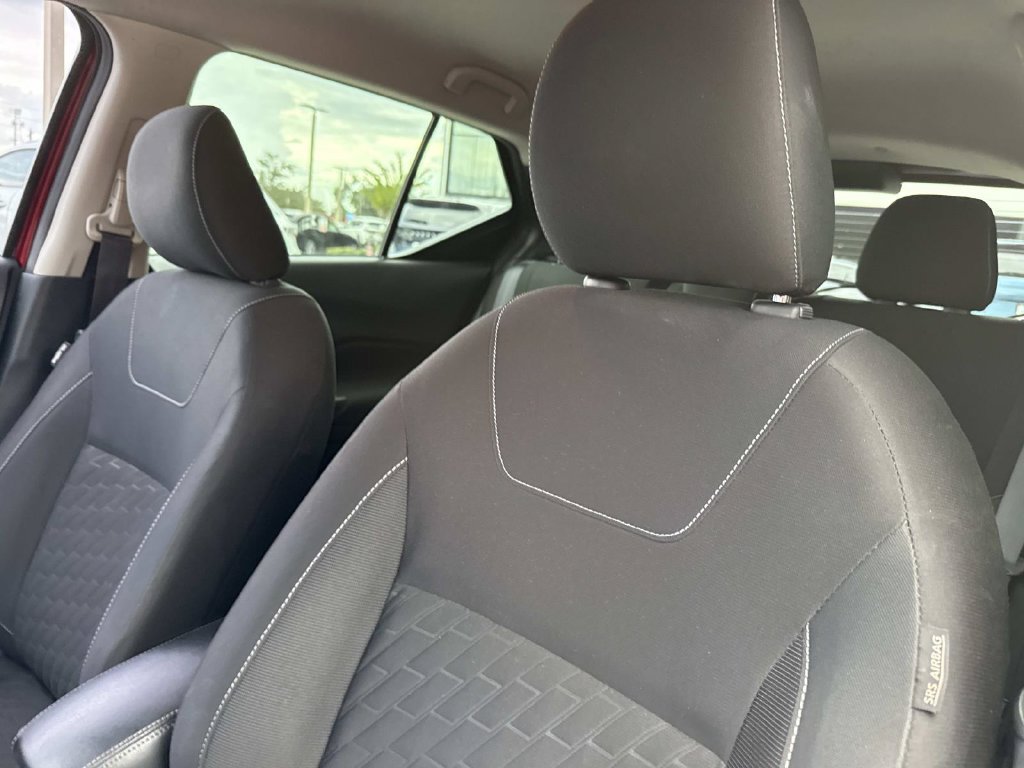 Used 2022 Nissan Kicks SV FWD image 23