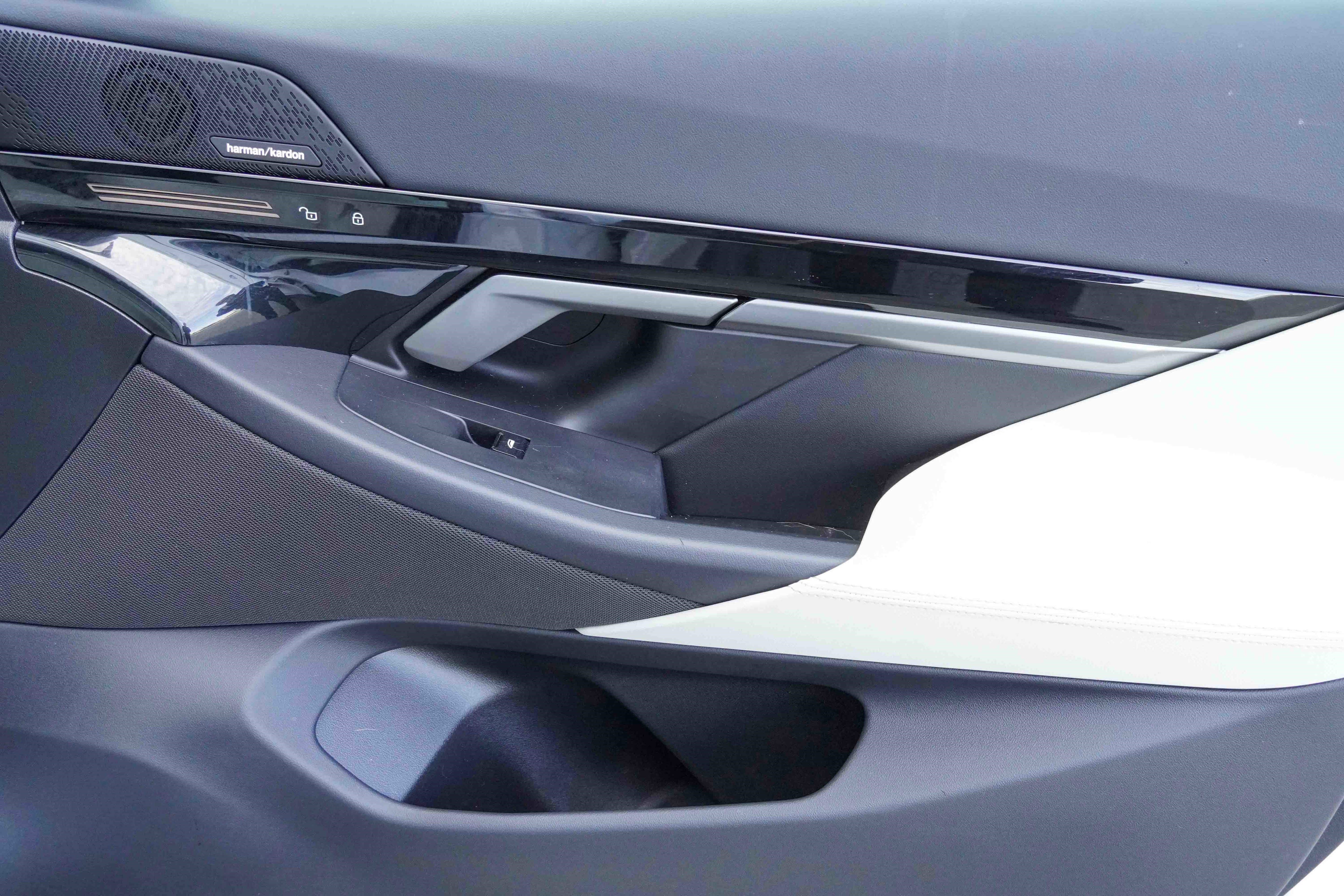 Certified 2025 BMW 530i xDrive image 31