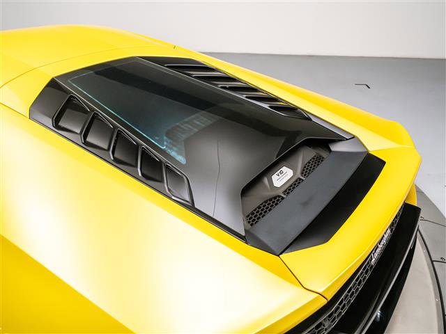 Used 2020 Lamborghini Huracan EVO image 44