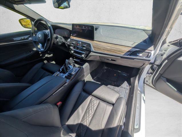 Used 2021 BMW 530i w/ Convenience Package RWD image 23