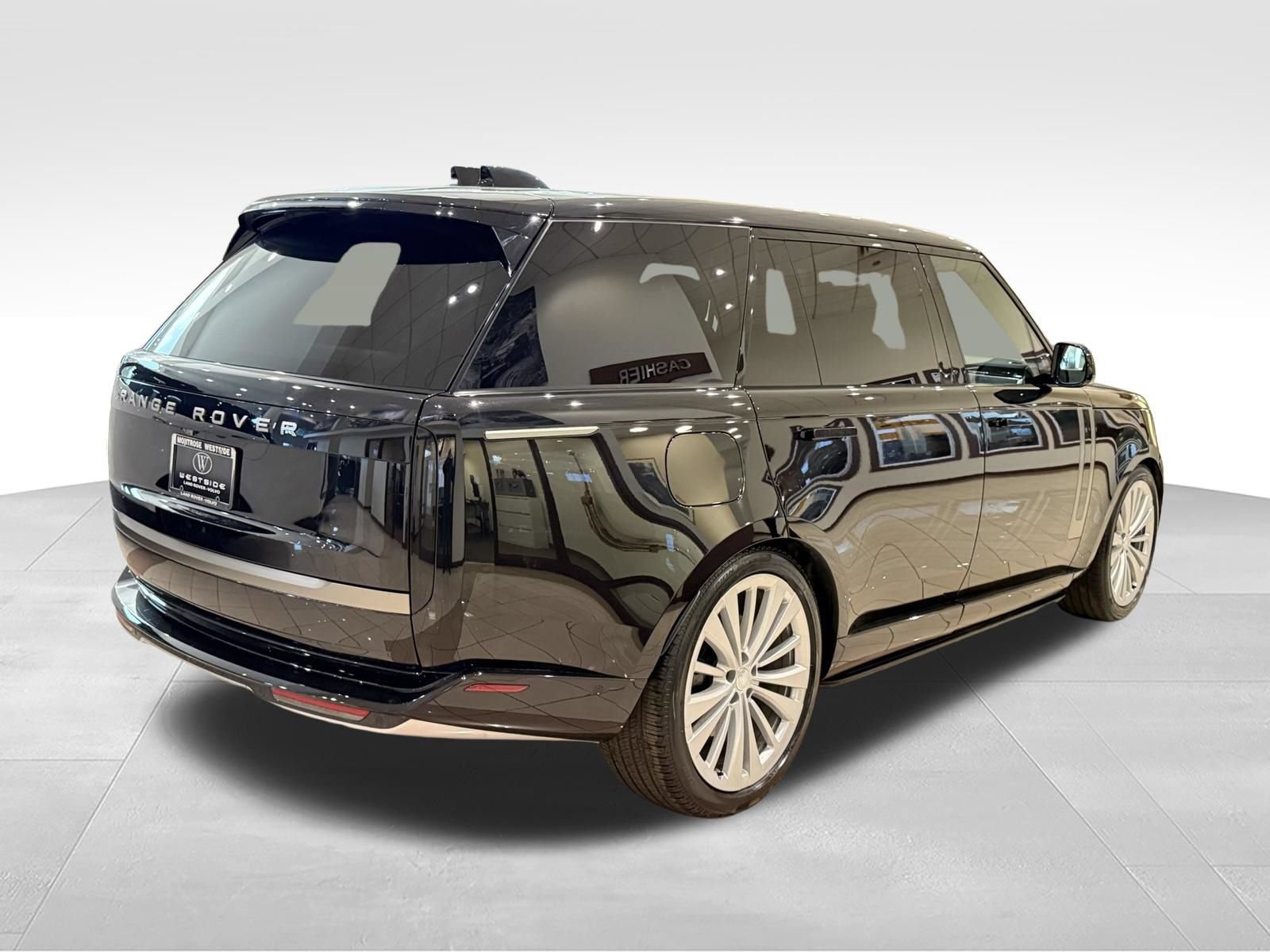New 2025 Land Rover Range Rover Long Wheelbase SE AWD/4WD image 6
