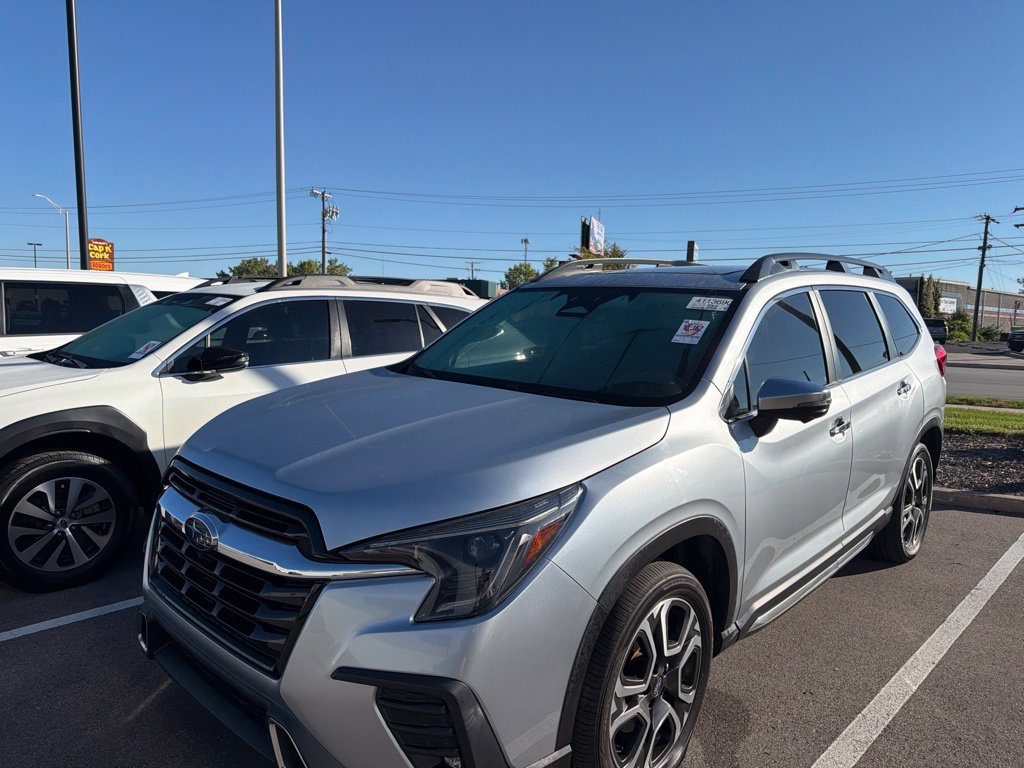 Used 2023 Subaru Ascent Touring AWD/4WD image 16