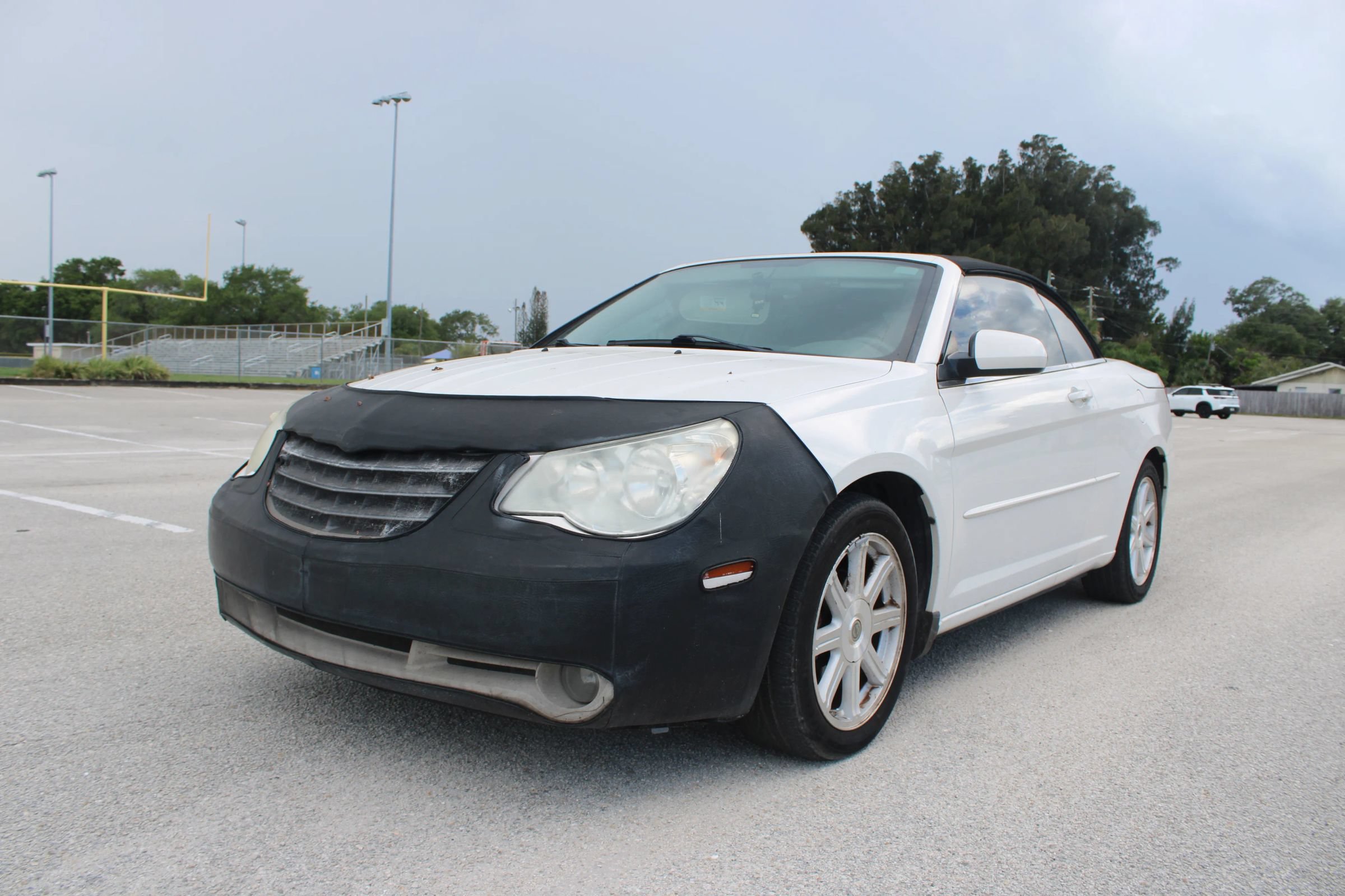 Used 2008 Chrysler Sebring Touring w/ Special Touring Group FWD image 3