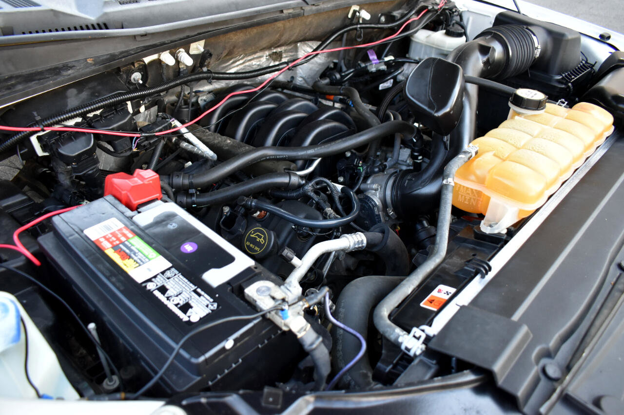 Used 2015 Ford F150 Lariat image 49