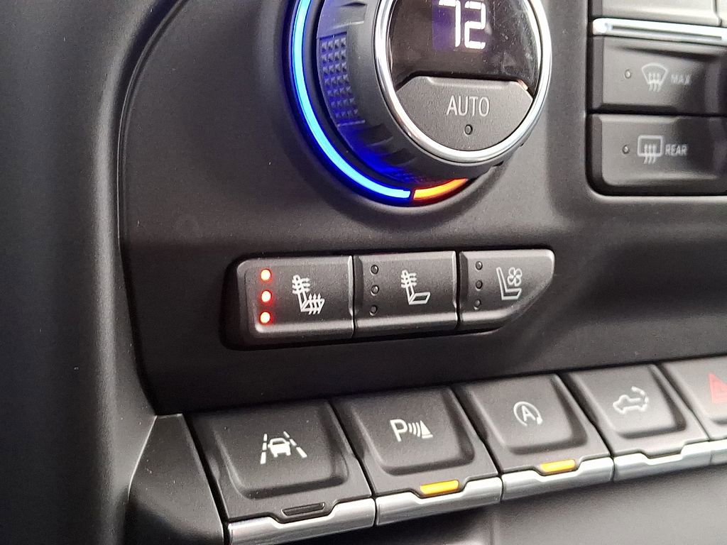 Used 2022 Chevrolet Silverado 1500 LTZ w/ LTZ Premium Package image 25