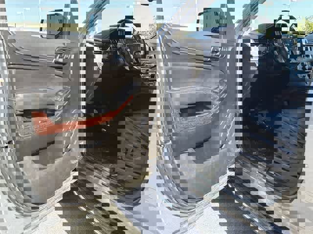 Used 2019 GMC Yukon SLT w/ Open Road Package image 15