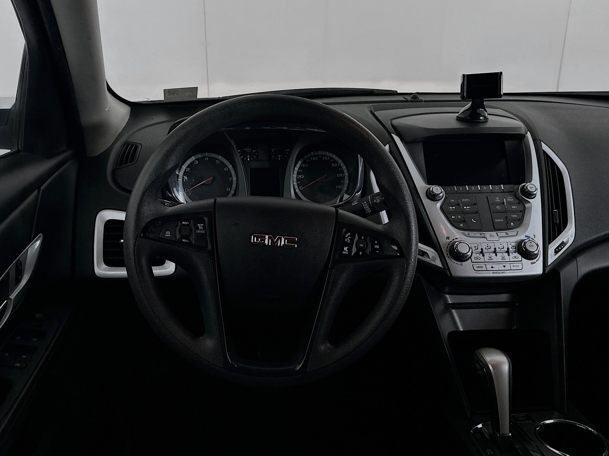 Used 2014 GMC Terrain SLE FWD image 16