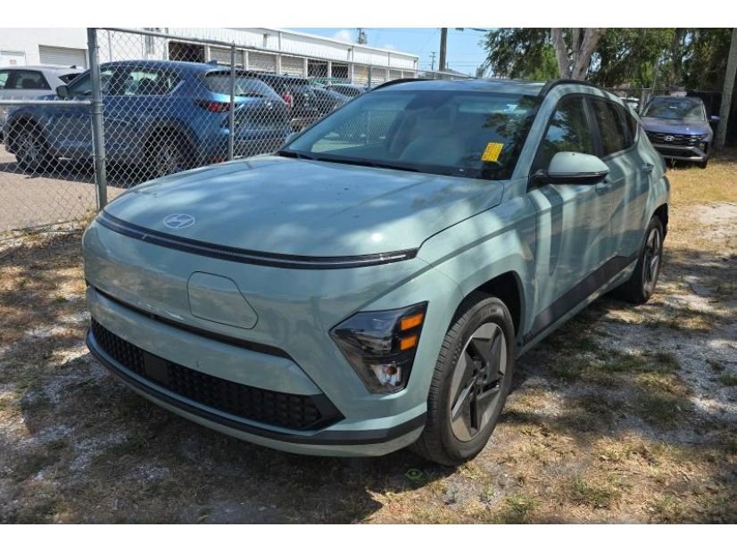 Used 2024 Hyundai Kona SEL FWD image 1