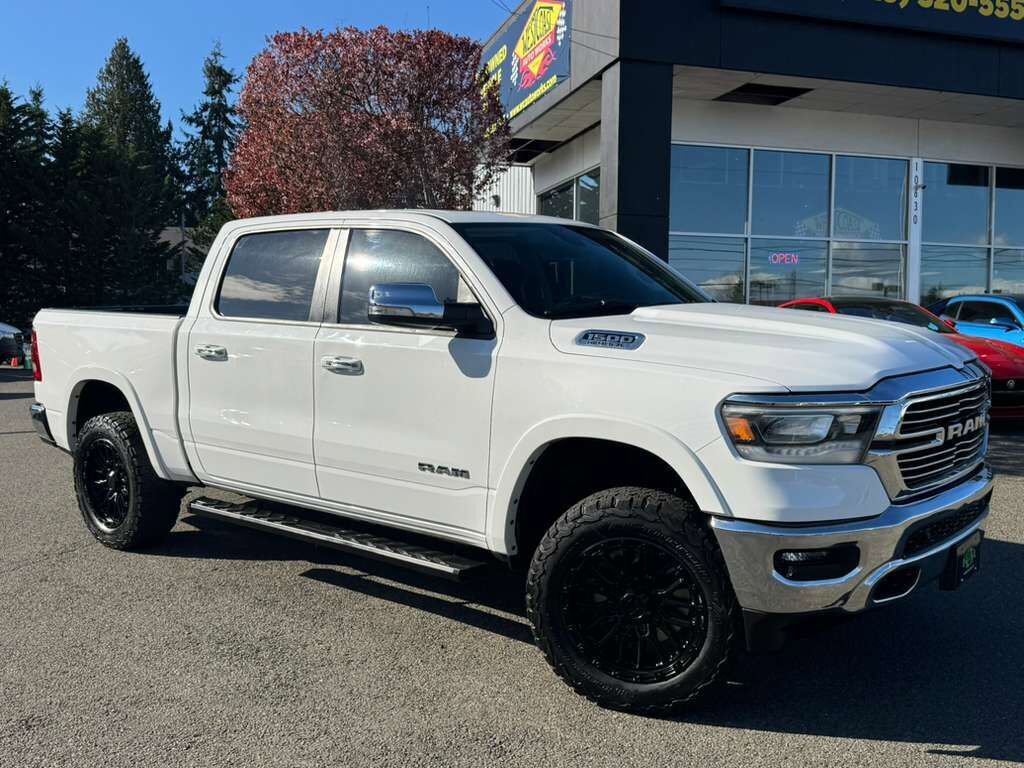 Used 2022 RAM 1500 Laramie image 2