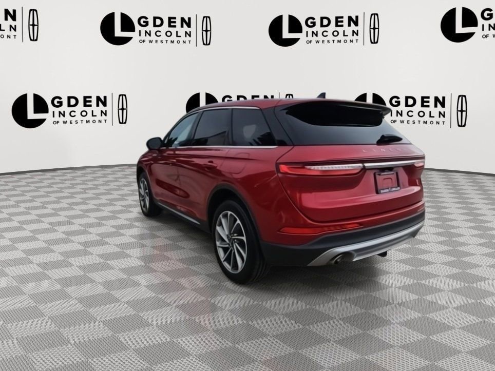 Used 2023 Lincoln Corsair AWD w/ Equipment Group 102A image 7