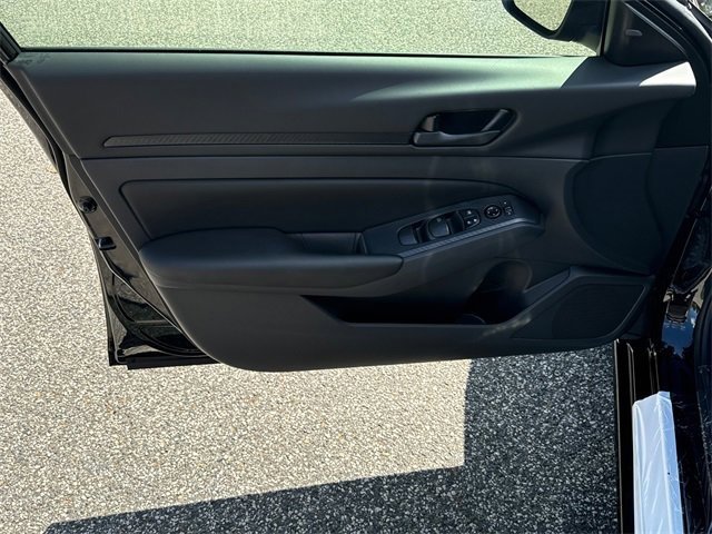 New 2025 Nissan Altima 2.5 S image 10
