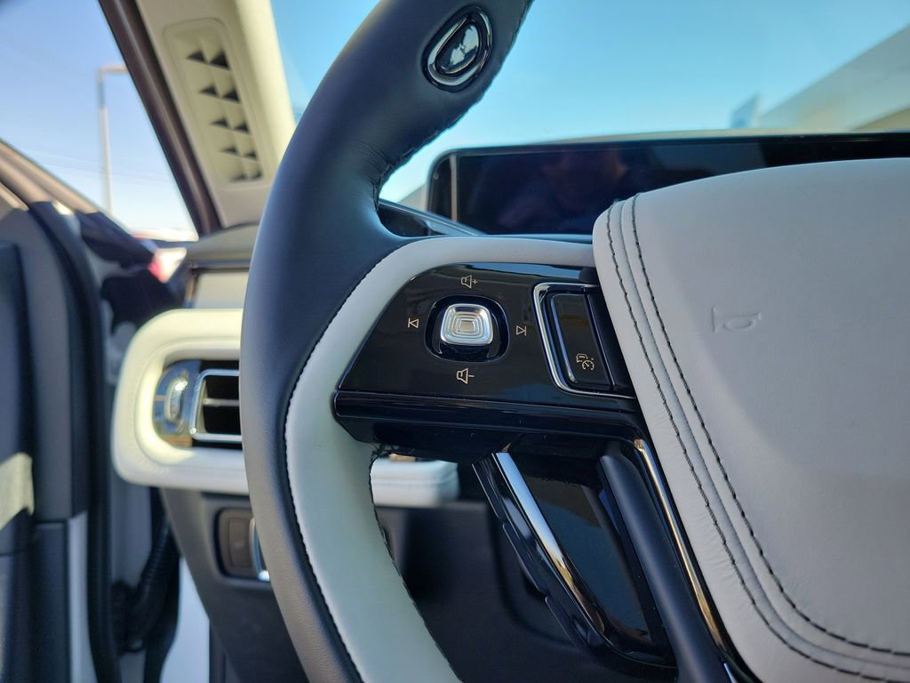 New 2026 Lincoln Aviator Reserve image 24