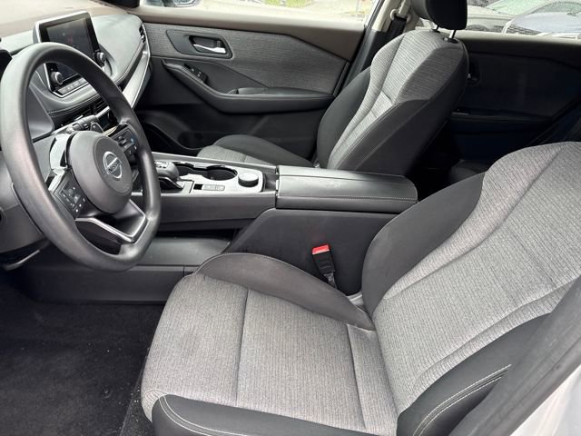 Certified 2021 Nissan Rogue SV image 9