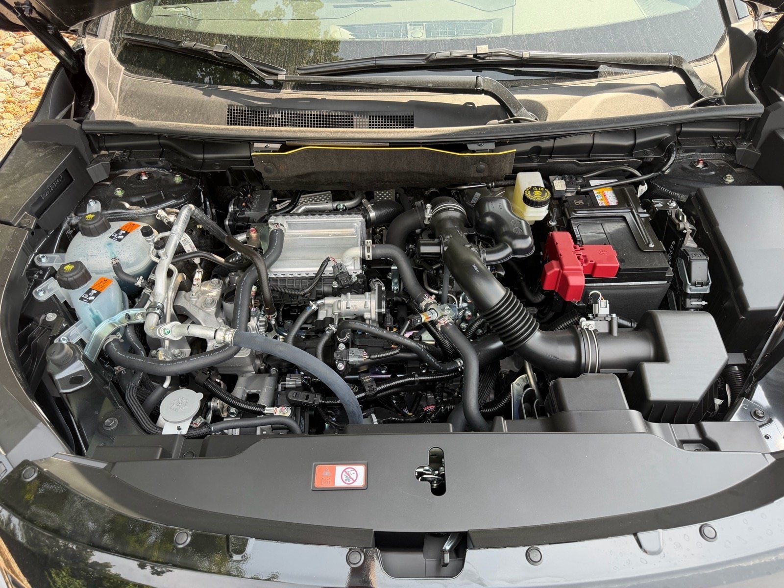 New 2026 Mitsubishi Outlander LE AWD/4WD image 10