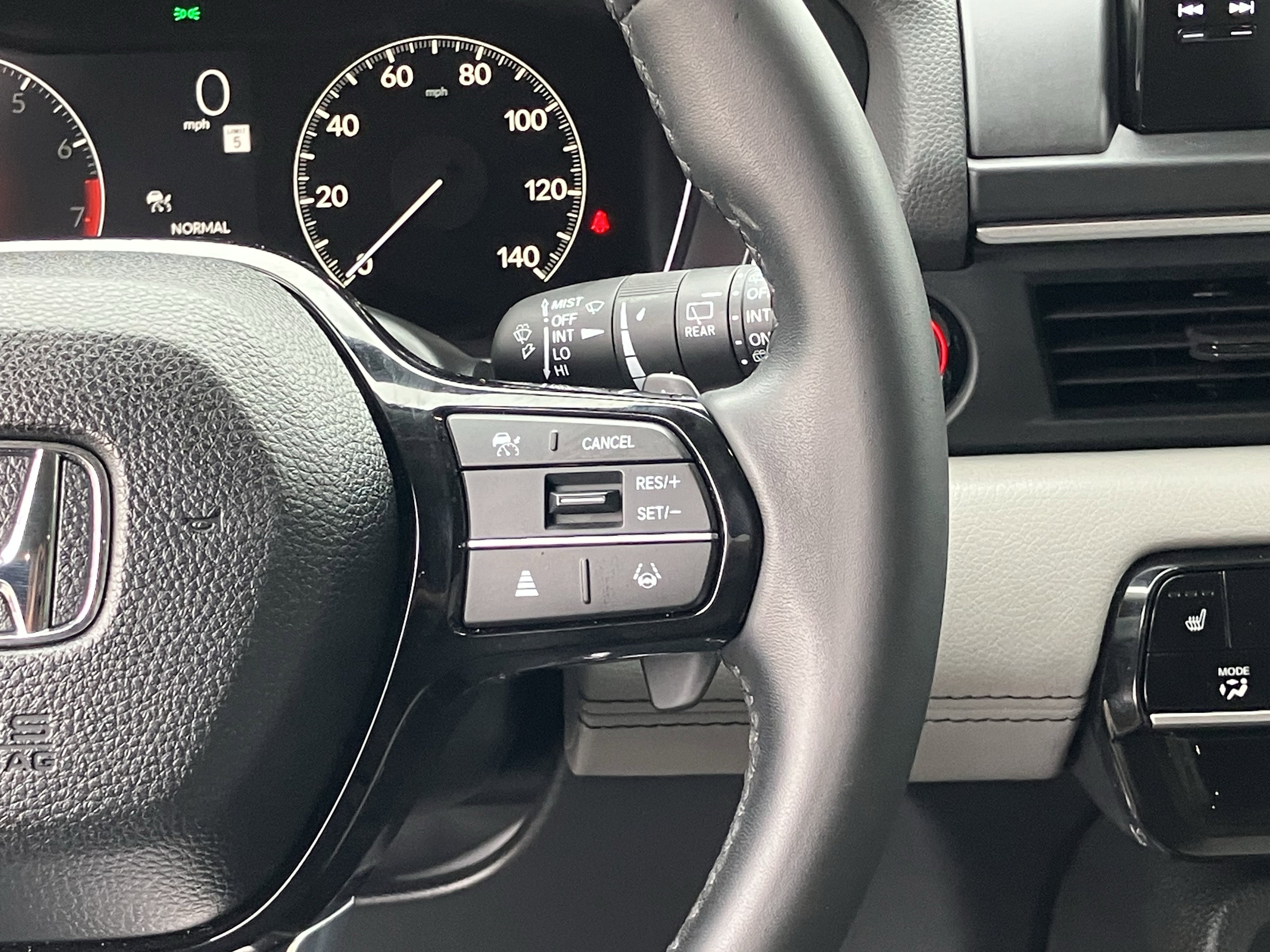 Certified 2025 Honda Pilot EX-L image 22