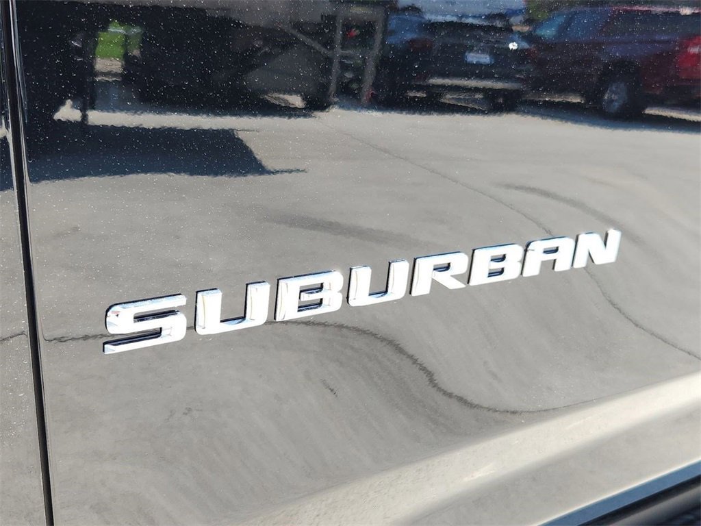 New 2025 Chevrolet Suburban High Country image 33
