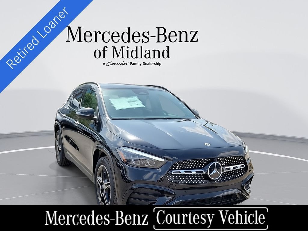 New 2025 Mercedes-Benz GLA 250 4MATIC image 1