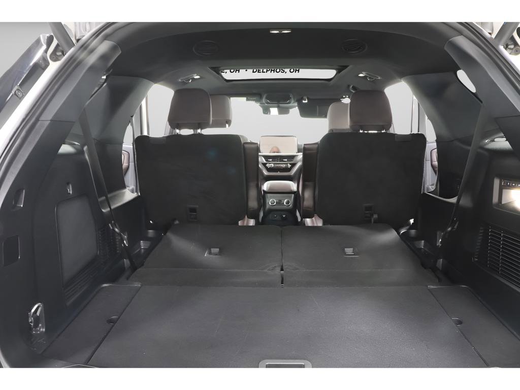 Used 2025 Ford Explorer Platinum w/ Ultimate Package AWD/4WD image 31