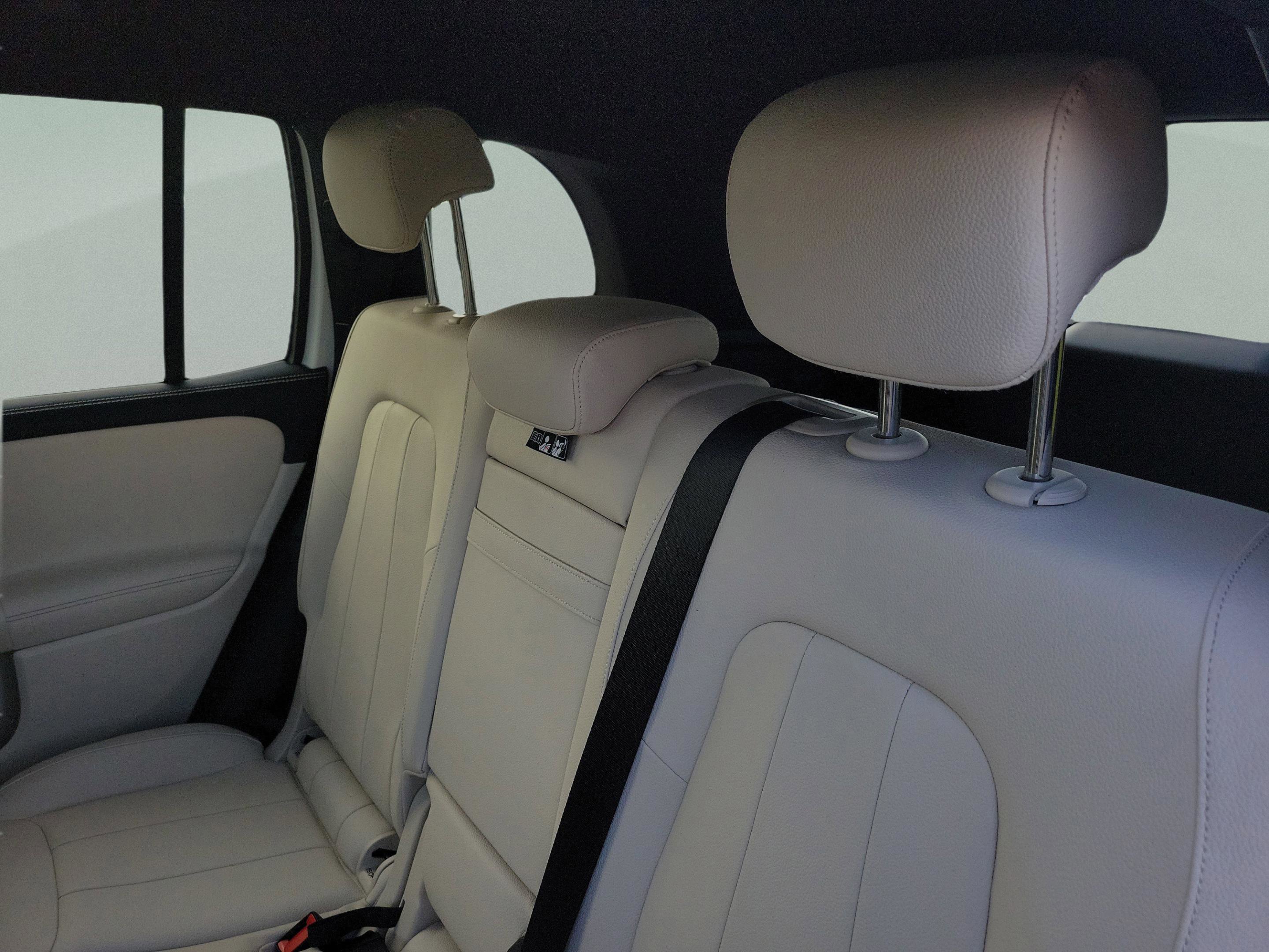 Certified 2025 Mercedes-Benz GLB 250 image 13