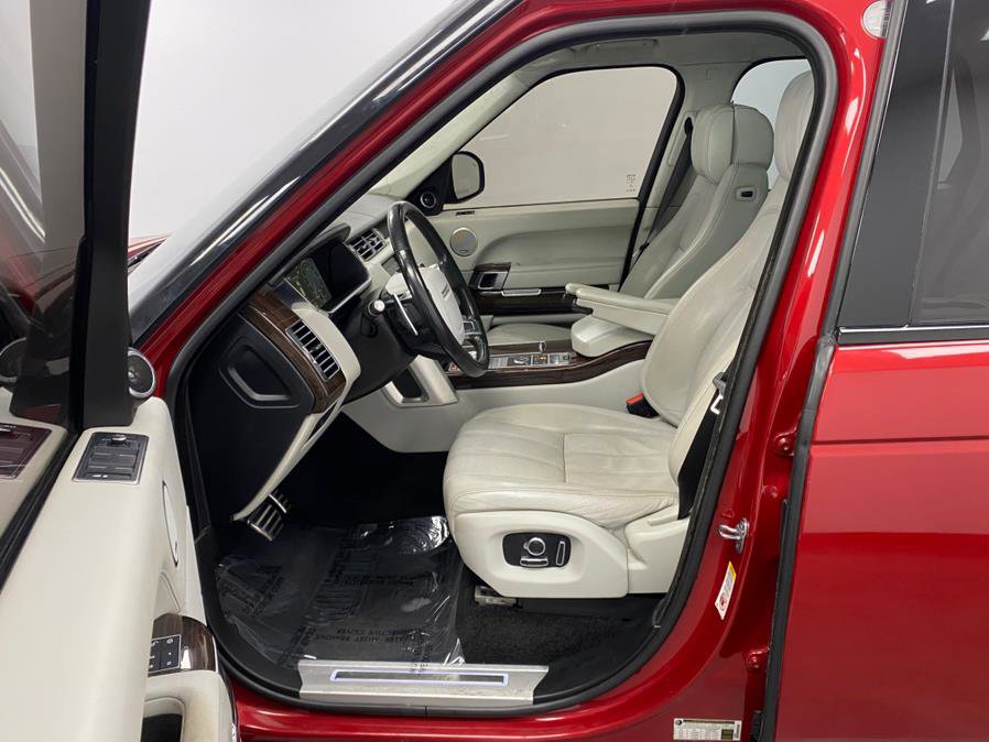 Used 2016 Land Rover Range Rover Autobiography image 19