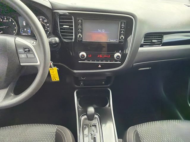 Used 2020 Mitsubishi Outlander ES FWD image 19