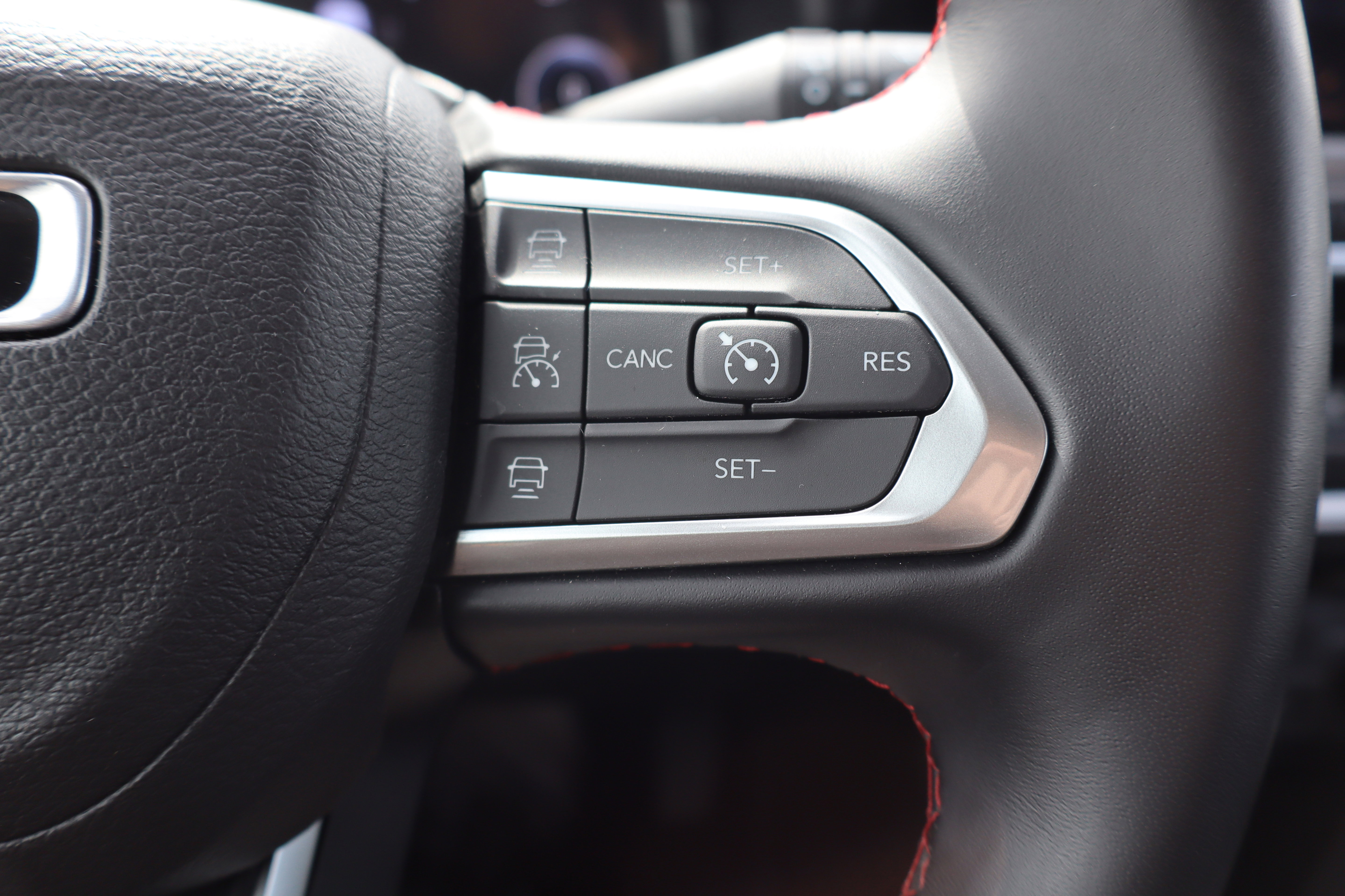 Used 2022 Jeep Compass Trailhawk w/ Trailhawk Elite Group image 17