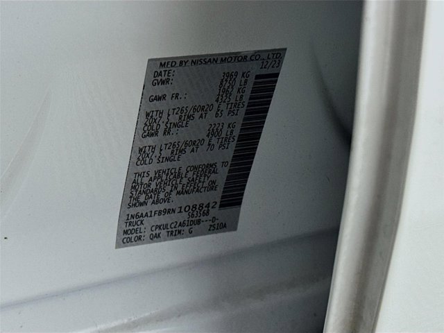 Certified 2024 Nissan Titan SV w/ SV Convenience Package image 31