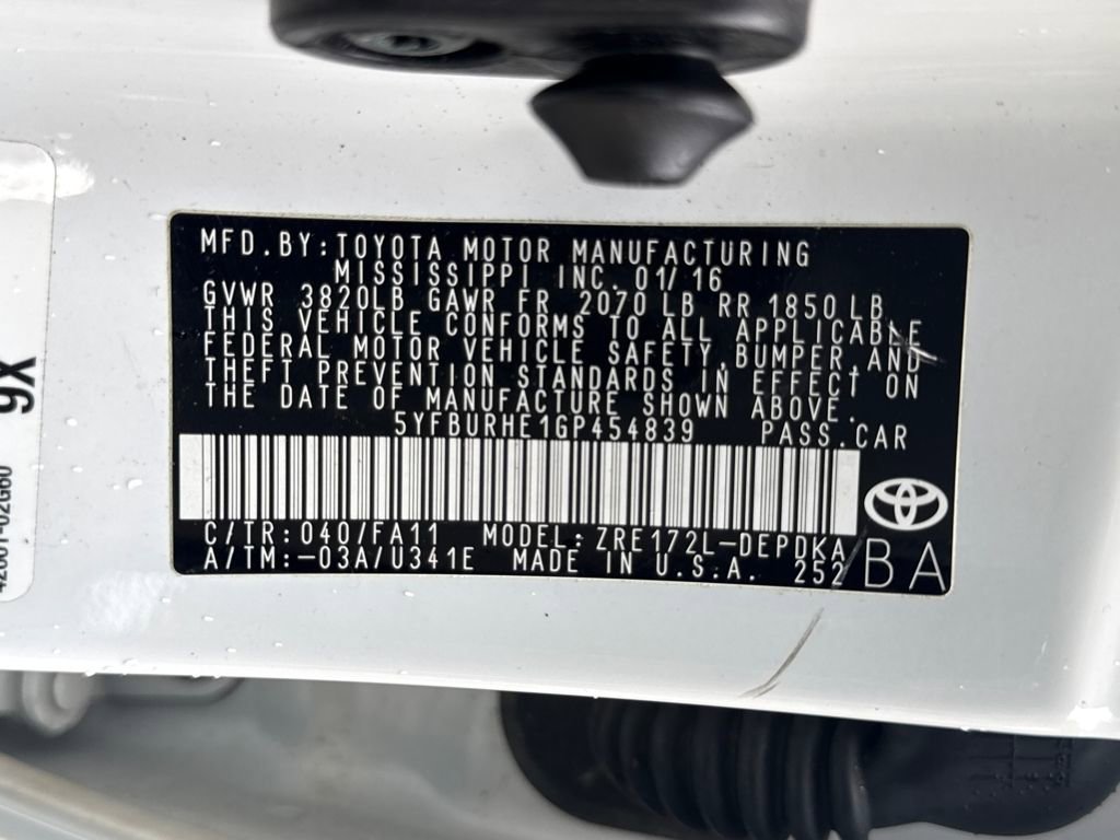 Used 2016 Toyota Corolla L image 30