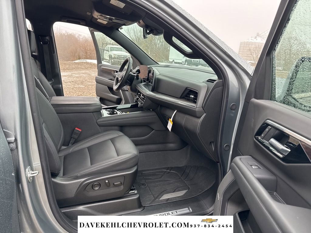 Used 2025 Chevrolet Tahoe LT w/ Comfort Package image 25
