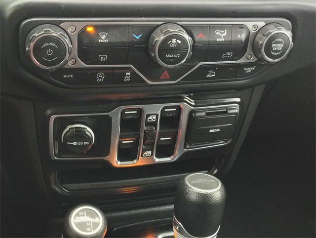 Used 2023 Jeep Gladiator Sport image 23