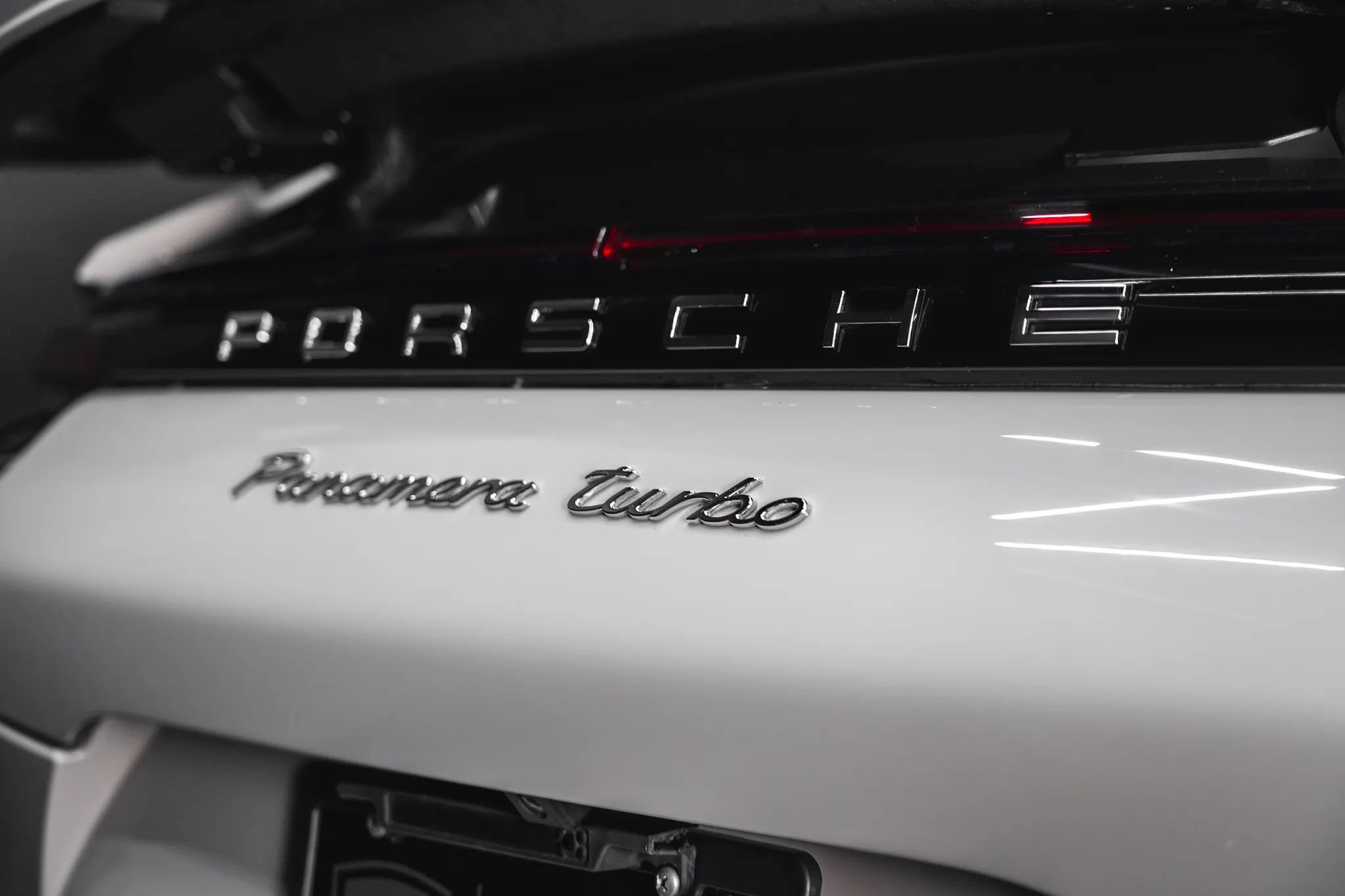 Used 2017 Porsche Panamera Turbo image 21