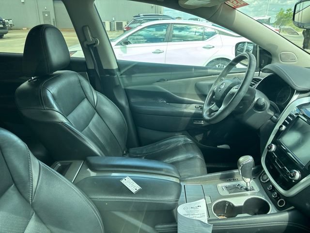 Used 2017 Nissan Murano Platinum w/ Platinum Technology Package FWD image 13
