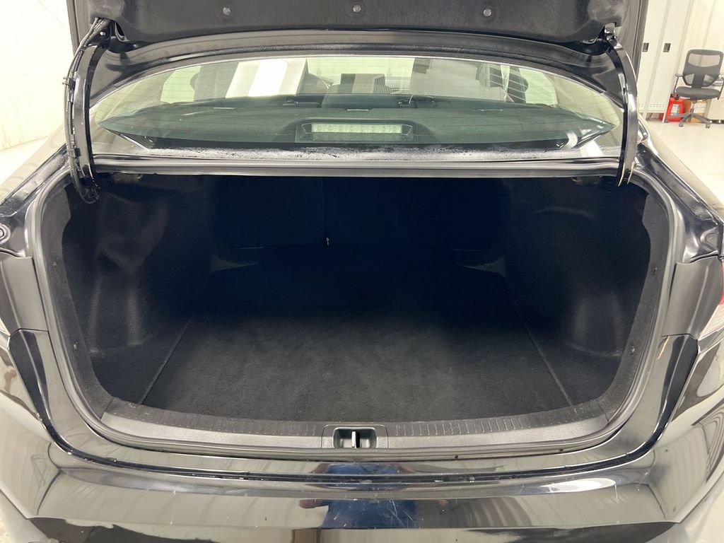 Used 2024 Toyota Corolla LE FWD image 24