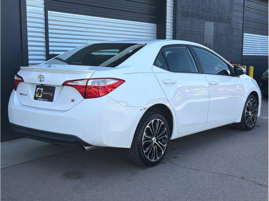 Used 2014 Toyota Corolla S FWD image 3