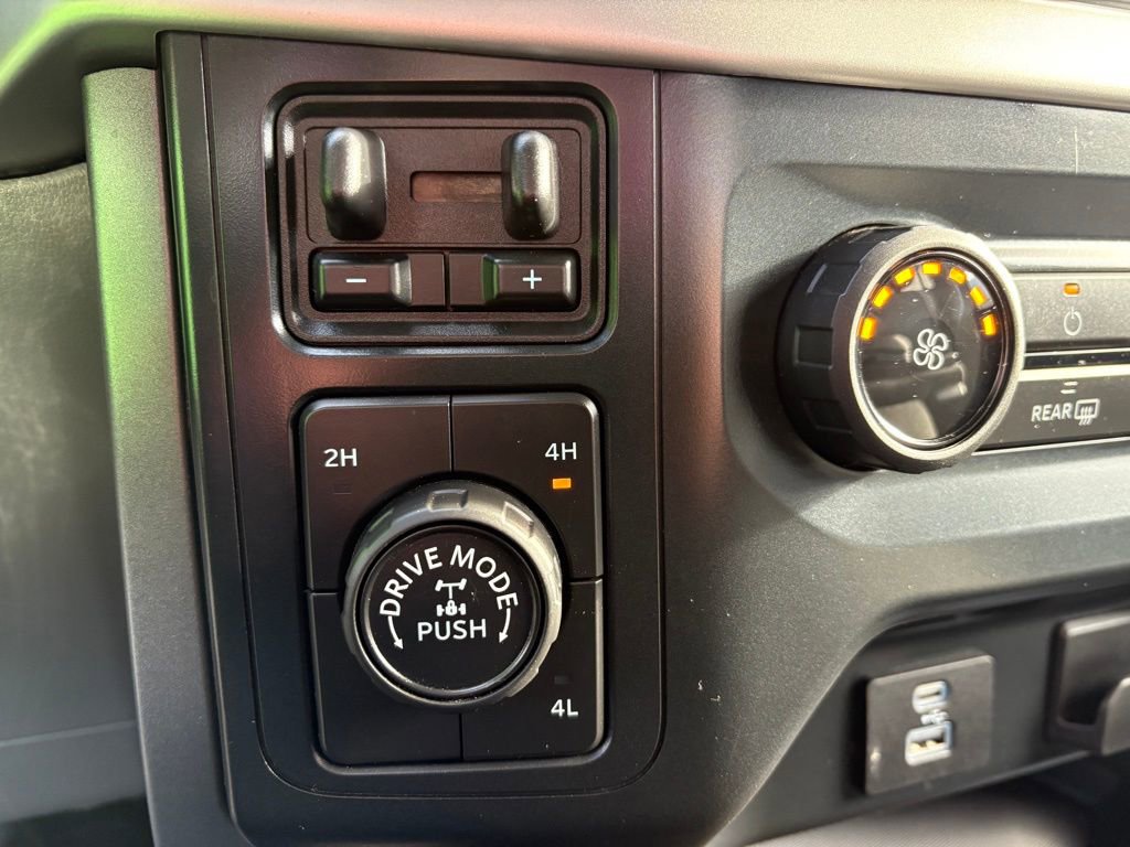 Used 2022 Ford F150 XLT w/ Trailer Tow Package image 22