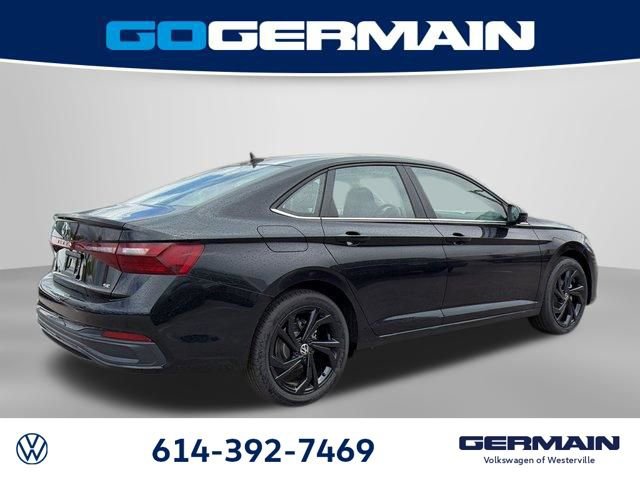 New 2026 Volkswagen Jetta SE FWD image 9